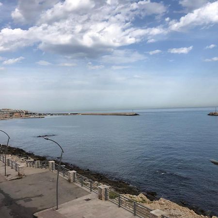 فيلا Loft Sul Mare بيشيلي المظهر الخارجي الصورة